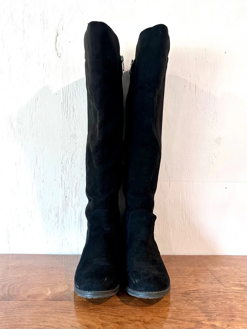 Black Knee-High Women's Riding Boots